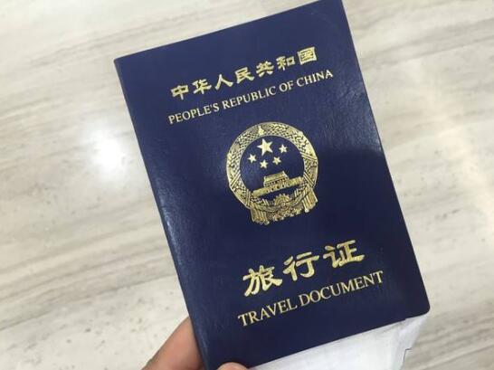 赴美产子:宝爸不在的情况下办理宝宝证件需要哪些公证?