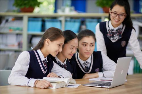 中国精英家庭，为什么如此热衷赴美生子和投资移民呢？