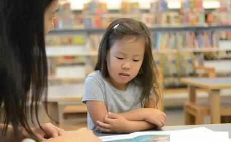 到美国生小孩,回来后孩子怎么在国内上学?