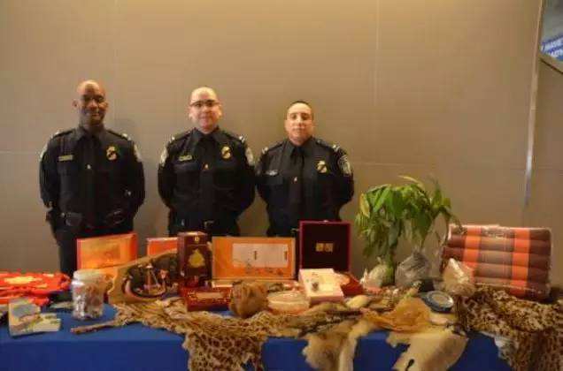 到美国生小孩要如何过海关