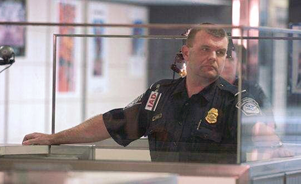 美国生子过海关时的提问有哪些