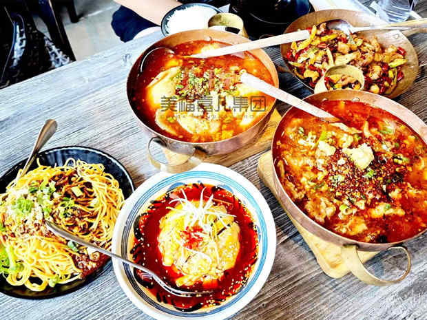 ���������ȳ��У�Ϊ����ɼ��������������
