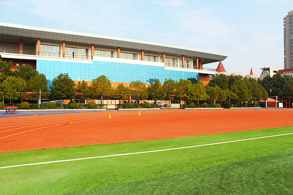 �������Ӻ󣬺��ӻع�����ѧ����߿���
